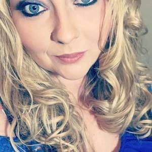 Meet your Posher, Tonya